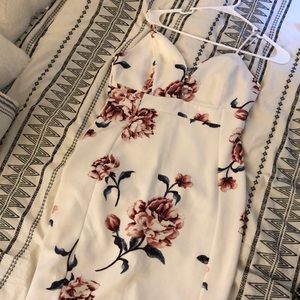 Floral whit dress